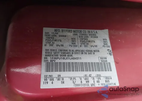 2001 Ford Expedition Eddie Bauer z USA, uszkodzony, nr VIN 1FMPU18LX1LA84511